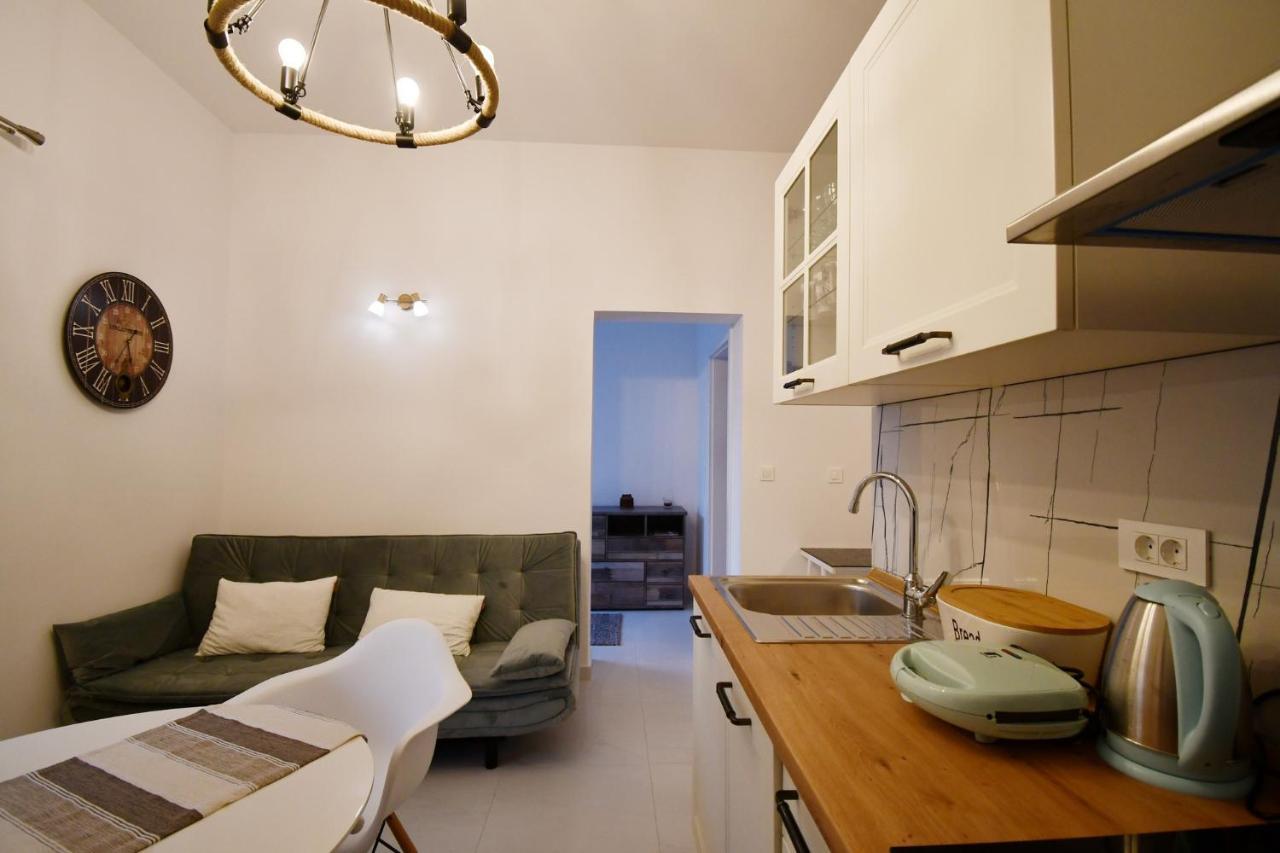 Banjol Apartment Frida Rab מראה חיצוני תמונה