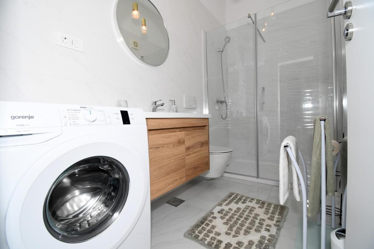 Banjol Apartment Frida Rab מראה חיצוני תמונה